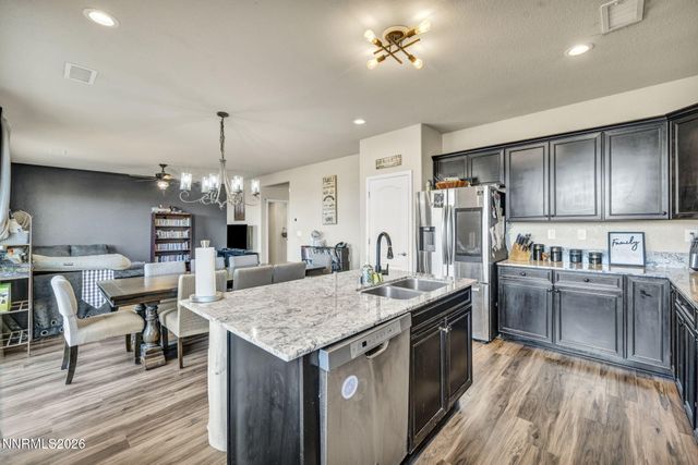 334 Granite Court, Dayton, NV 89403