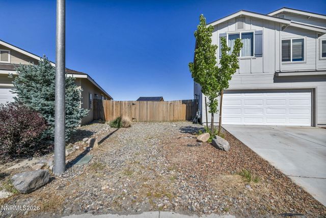 334 Granite Court, Dayton, NV 89403