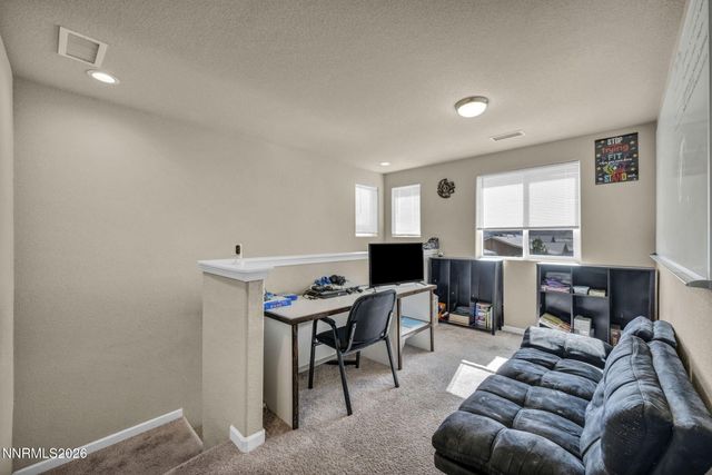 334 Granite Court, Dayton, NV 89403