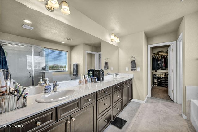 334 Granite Court, Dayton, NV 89403