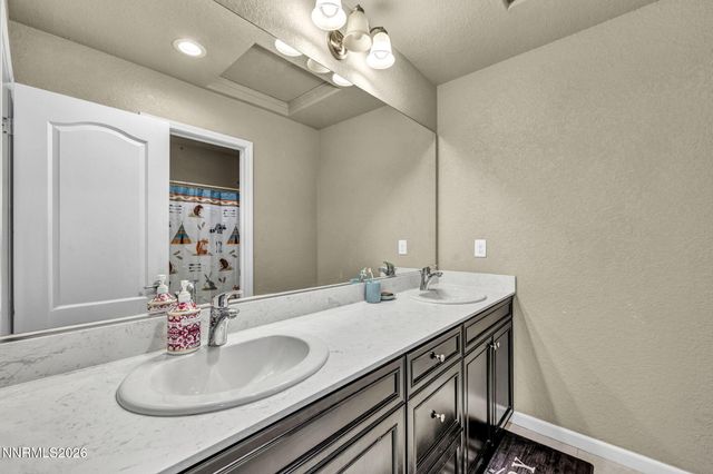 334 Granite Court, Dayton, NV 89403