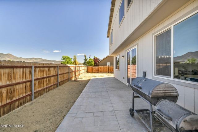334 Granite Court, Dayton, NV 89403