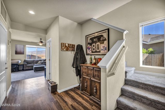 334 Granite Court, Dayton, NV 89403