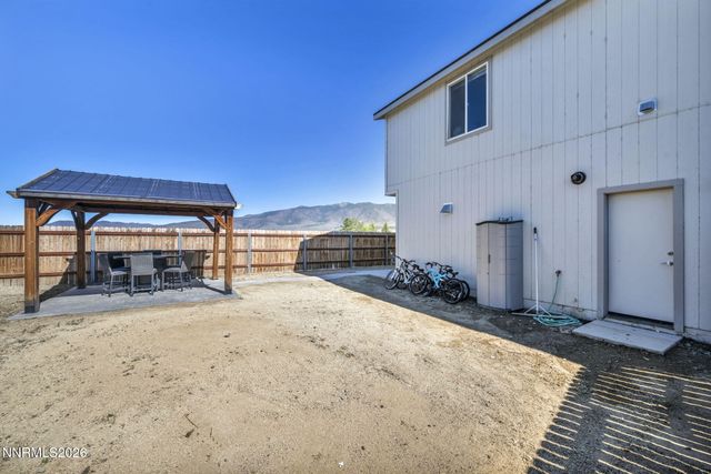 334 Granite Court, Dayton, NV 89403