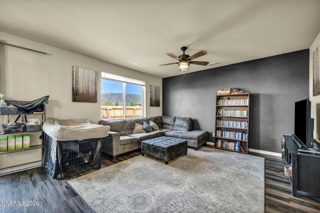 334 Granite Court, Dayton, NV 89403