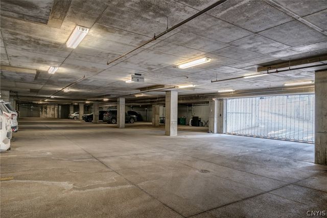 211 West Jefferson Street R302, Syracuse, NY 13202