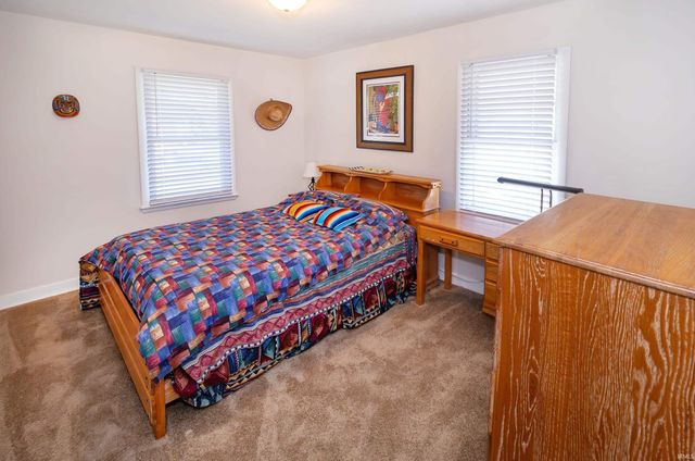 1640 Broadmoor Avenue, Evansville, IN 47714