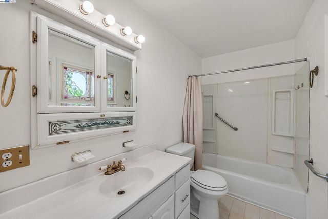 16881 N Midway Rd, Tracy, CA 95377