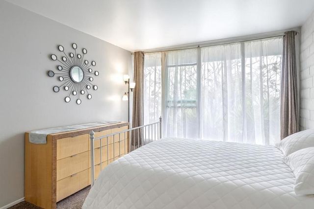 451 Dela Vina Avenue 405, Monterey, CA 93940