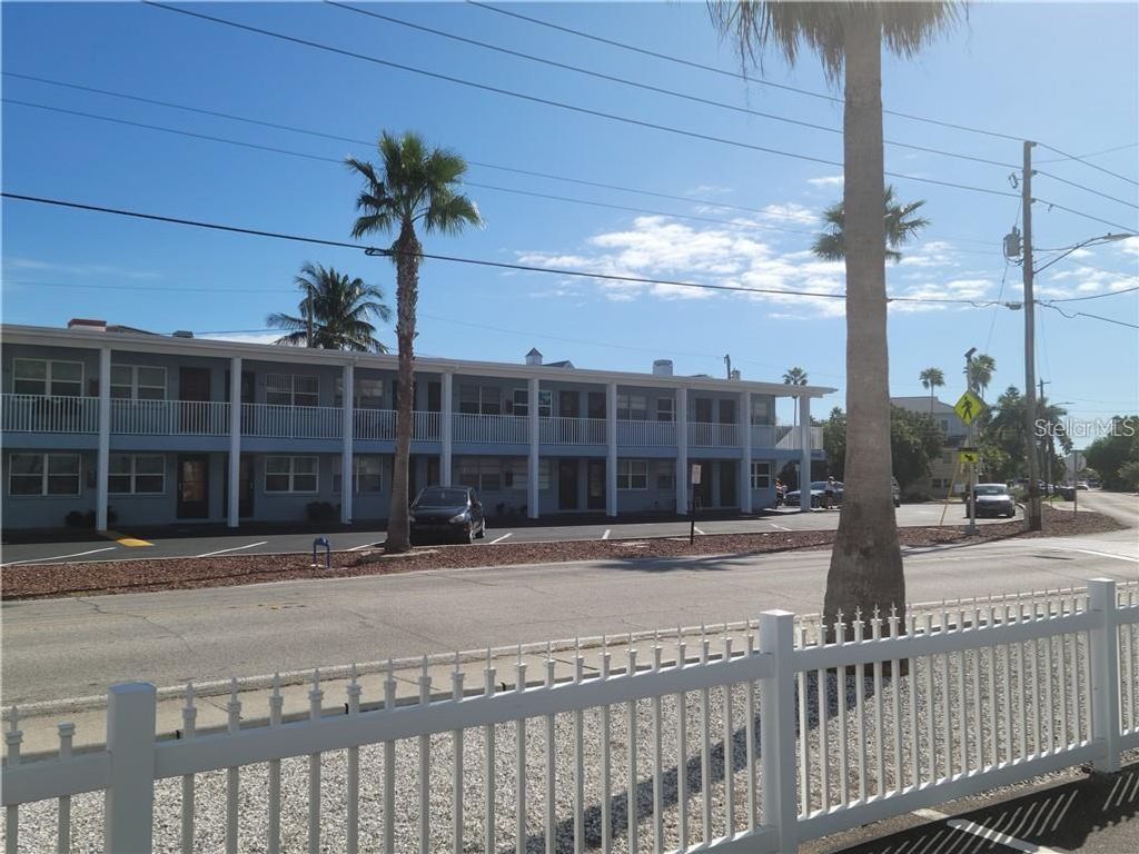 8465 W GULF BOULEVARD 58, Treasure Island, FL 33706