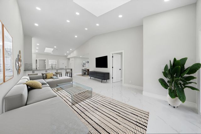 6426 Pointe Pleasant Circle, Delray Beach, FL 33484