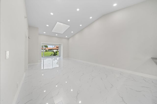 6426 Pointe Pleasant Circle, Delray Beach, FL 33484