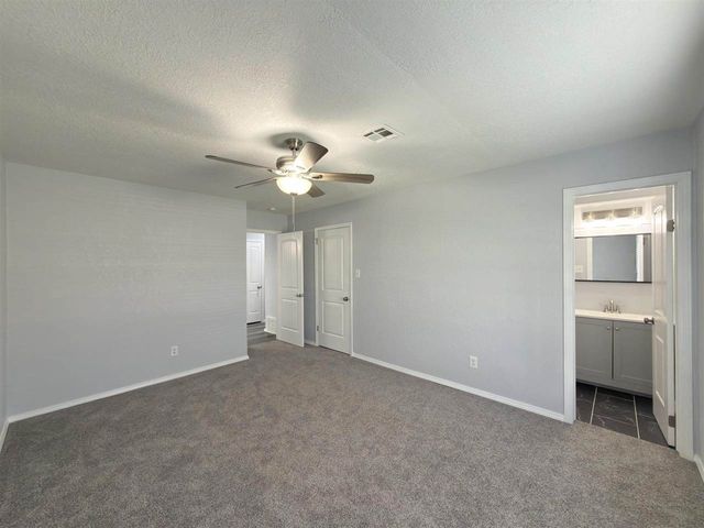 1715 SE Indiana Ave, Lawton, OK 73501