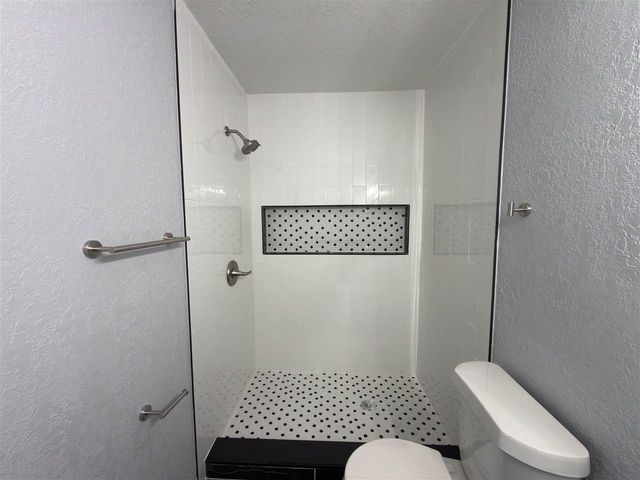 1715 SE Indiana Ave, Lawton, OK 73501