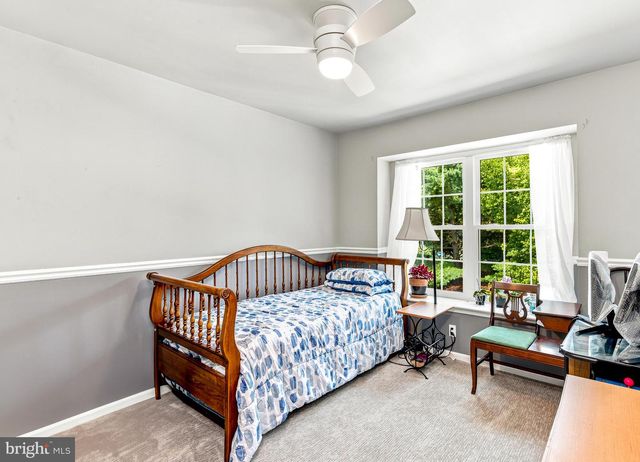 11 ELKINGTON DR, Mount Laurel, NJ 08054