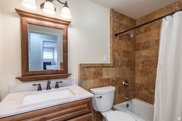 5088 S WOODMONT DR, Holladay, UT 84117