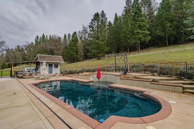 21550 Highway 88, Pine Grove, CA 95665