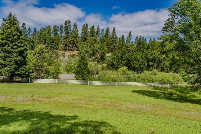 21550 Highway 88, Pine Grove, CA 95665