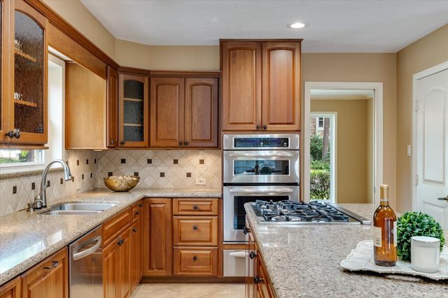 6735 Gentle Bend Drive, Houston, TX 77069