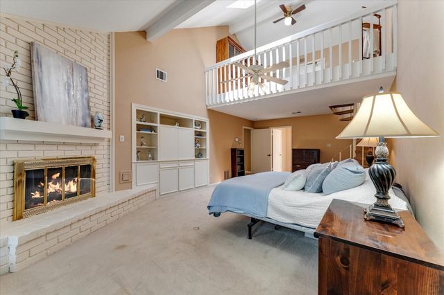 6735 Gentle Bend Drive, Houston, TX 77069