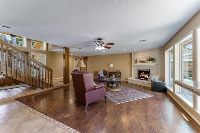 6735 Gentle Bend Drive, Houston, TX 77069