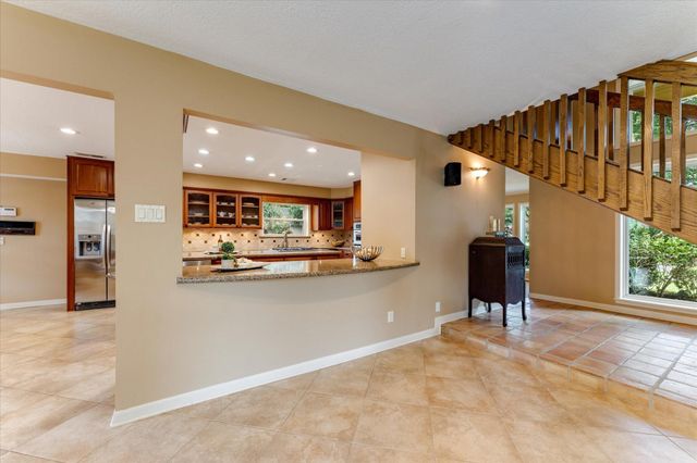 6735 Gentle Bend Drive, Houston, TX 77069