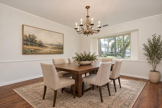 5406 Three Oaks Circle, Houston, TX 77069