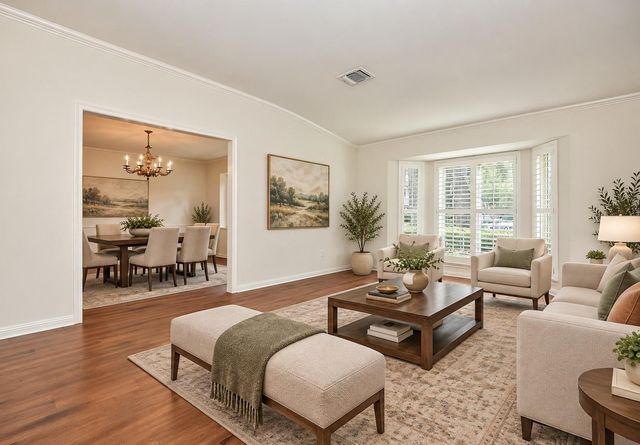 5406 Three Oaks Circle, Houston, TX 77069