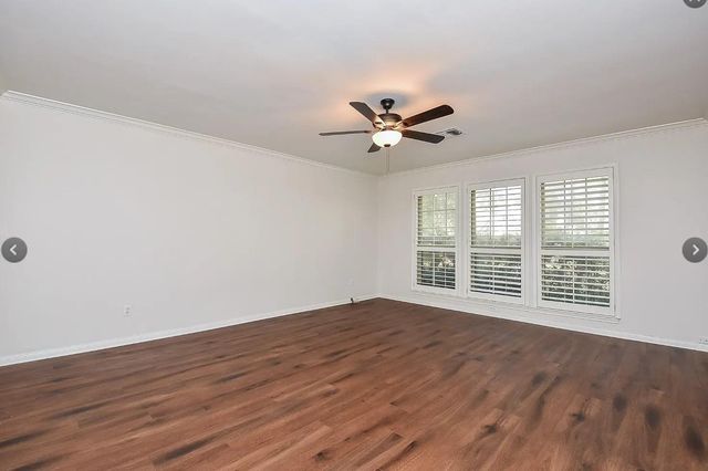 5406 Three Oaks Circle, Houston, TX 77069