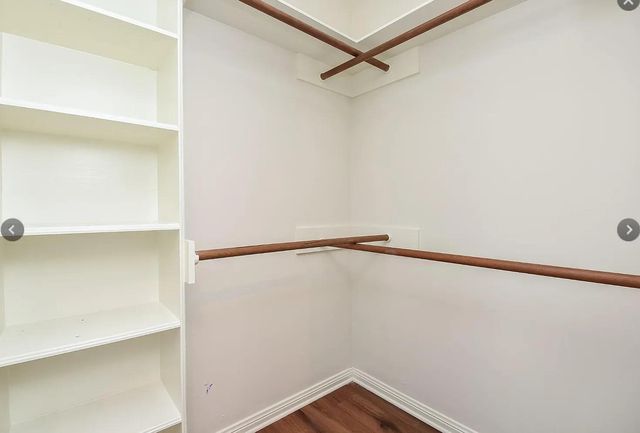 5406 Three Oaks Circle, Houston, TX 77069