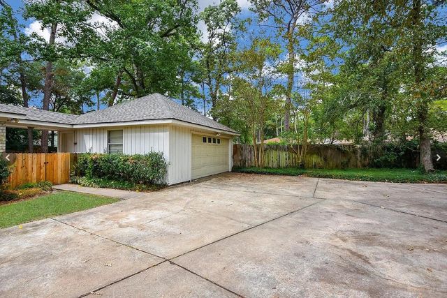 5406 Three Oaks Circle, Houston, TX 77069