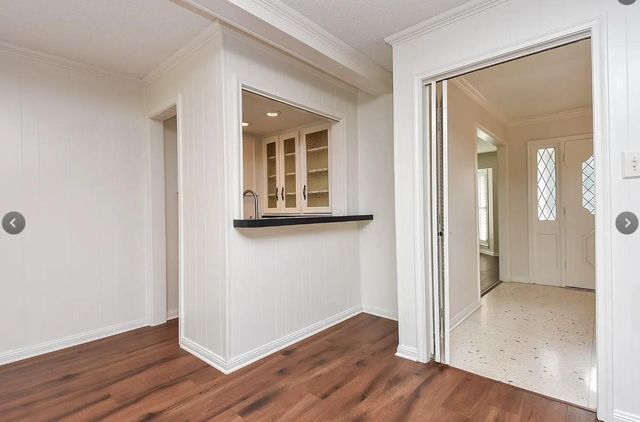 5406 Three Oaks Circle, Houston, TX 77069