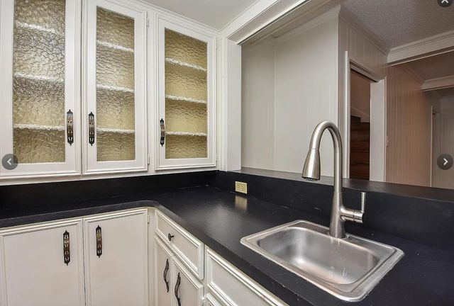 5406 Three Oaks Circle, Houston, TX 77069