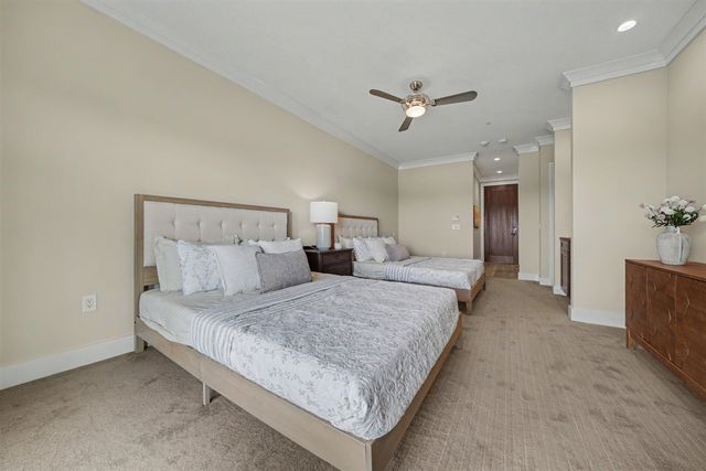 800 Whitwam Drive 13 & 13A, Saint Joseph, MI 49085