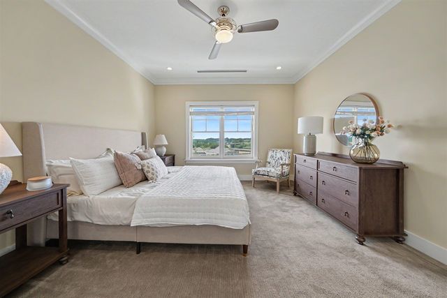 800 Whitwam Drive 13 & 13A, Saint Joseph, MI 49085