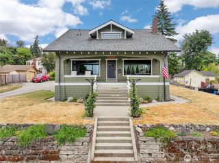 602 Jason Avenue N, Kent, WA 98030