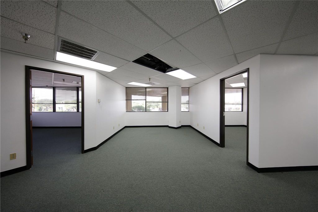9800 N Lamar BLVD 270, Austin, TX 78753