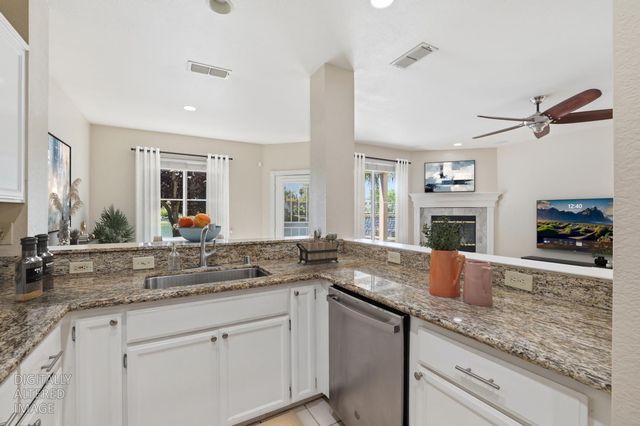 9189 E Laguna Way, Elk Grove, CA 95758