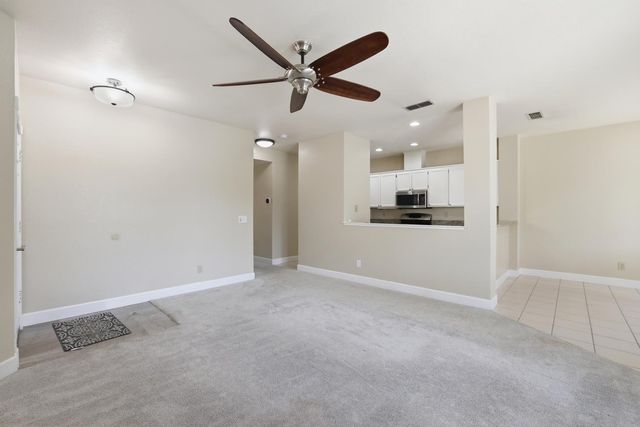 9189 E Laguna Way, Elk Grove, CA 95758
