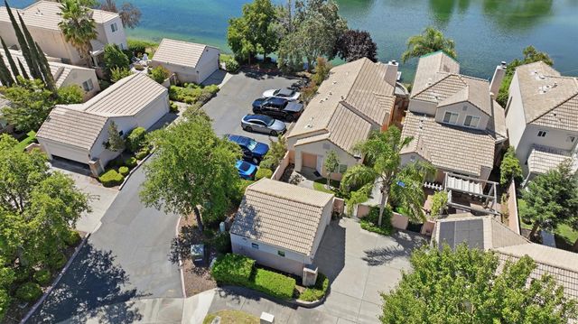 9189 E Laguna Way, Elk Grove, CA 95758