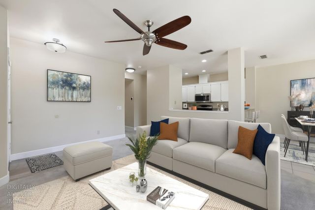 9189 E Laguna Way, Elk Grove, CA 95758