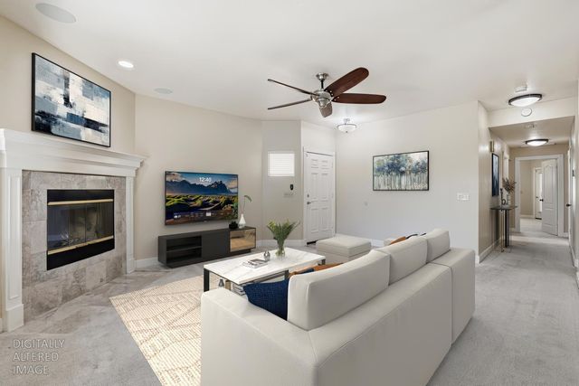 9189 E Laguna Way, Elk Grove, CA 95758
