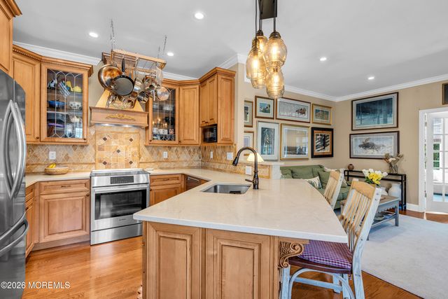 5 Citation Lane, Manalapan, NJ 07726