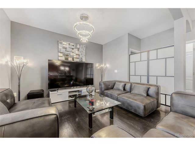 5341 Windflower Ln, Highlands Ranch, CO 80130