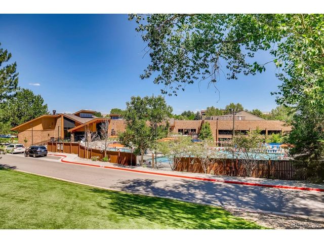 5341 Windflower Ln, Highlands Ranch, CO 80130