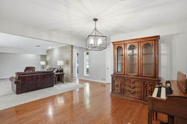 2608 Buckingham Drive, Denton, TX 76209