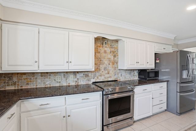 2608 Buckingham Drive, Denton, TX 76209