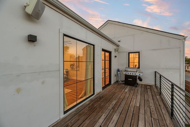 1802 Pueblo Street, Dallas, TX 75212