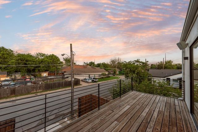 1802 Pueblo Street, Dallas, TX 75212