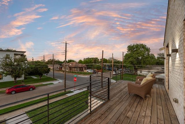 1802 Pueblo Street, Dallas, TX 75212